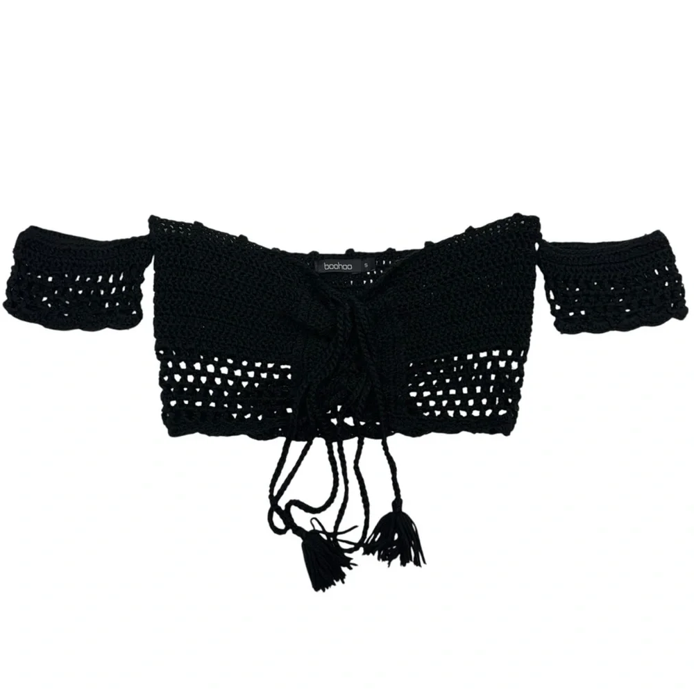 Boohoo Black Crochet Crop Top Womens S Strapless Goth Romantic Boho Fairy Grunge